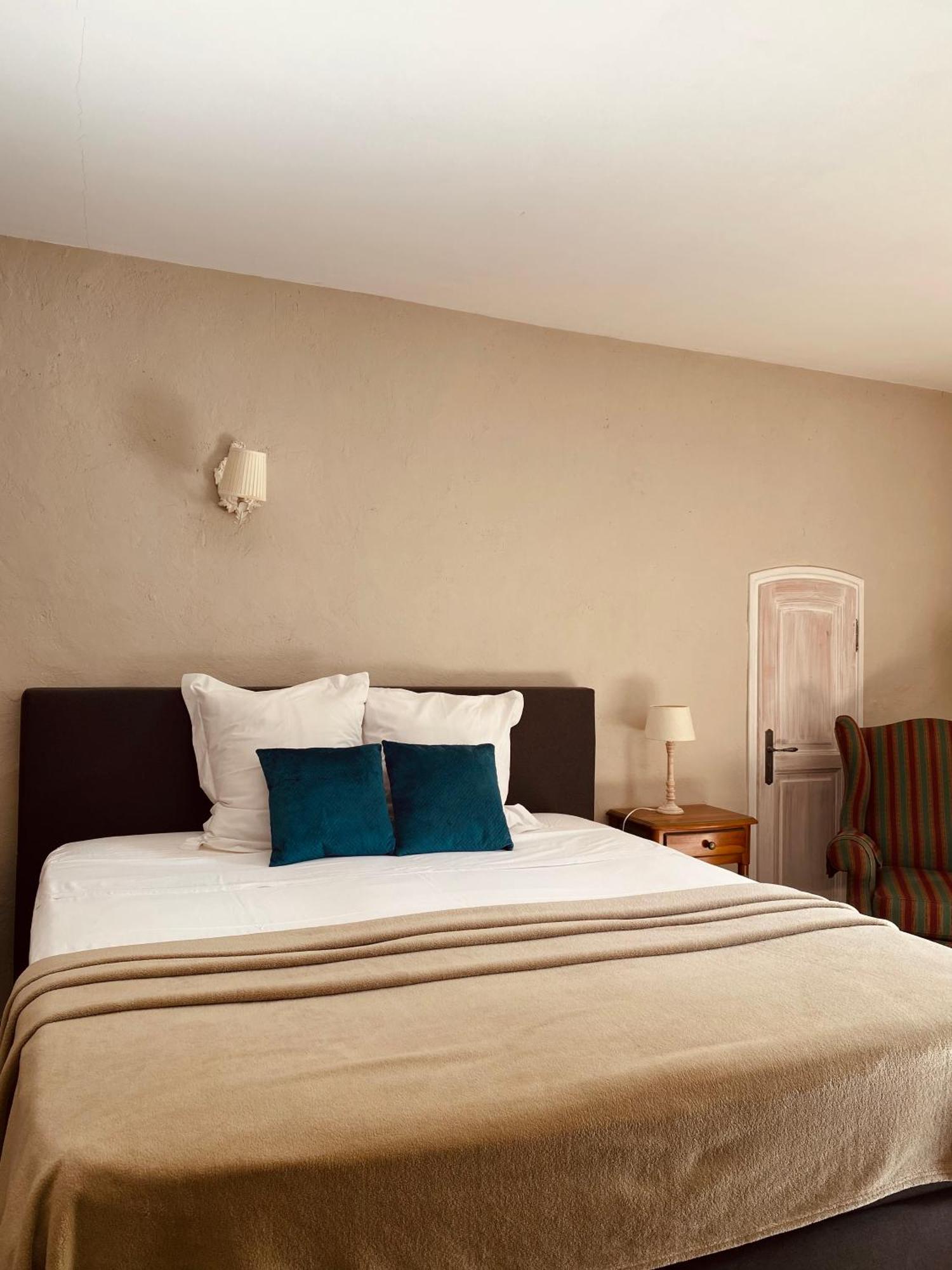 Le Moulin De Montsegur Bed & Breakfast Exterior photo